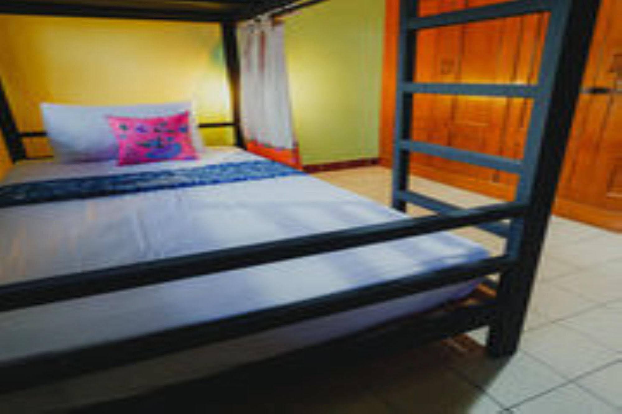 The Aree Hat Yai Hostel Kültér fotó